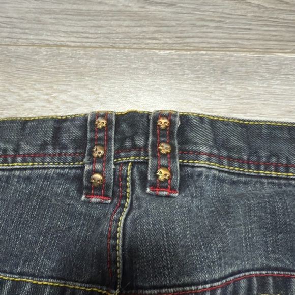 Ruthless Art chain jorts - Picture 9 of 9